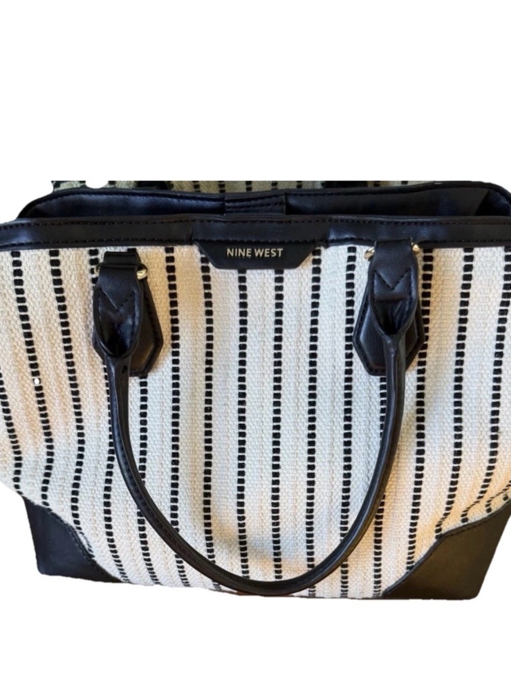 Nine West Brooklyn Jet Set Carryall Satchel Ivr/Blk Classic City Preppy 90’s